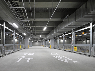 95_地下１階駐車場｜ザ・パークハウス西新宿タワー60